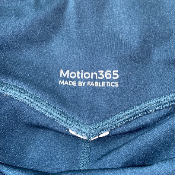 Fabletics leggings - Picture 2 of 7